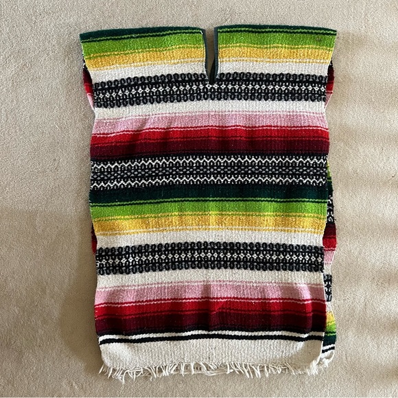 * 3 for $15 * Mexican beach blanket poncho - Picture 2 of 3